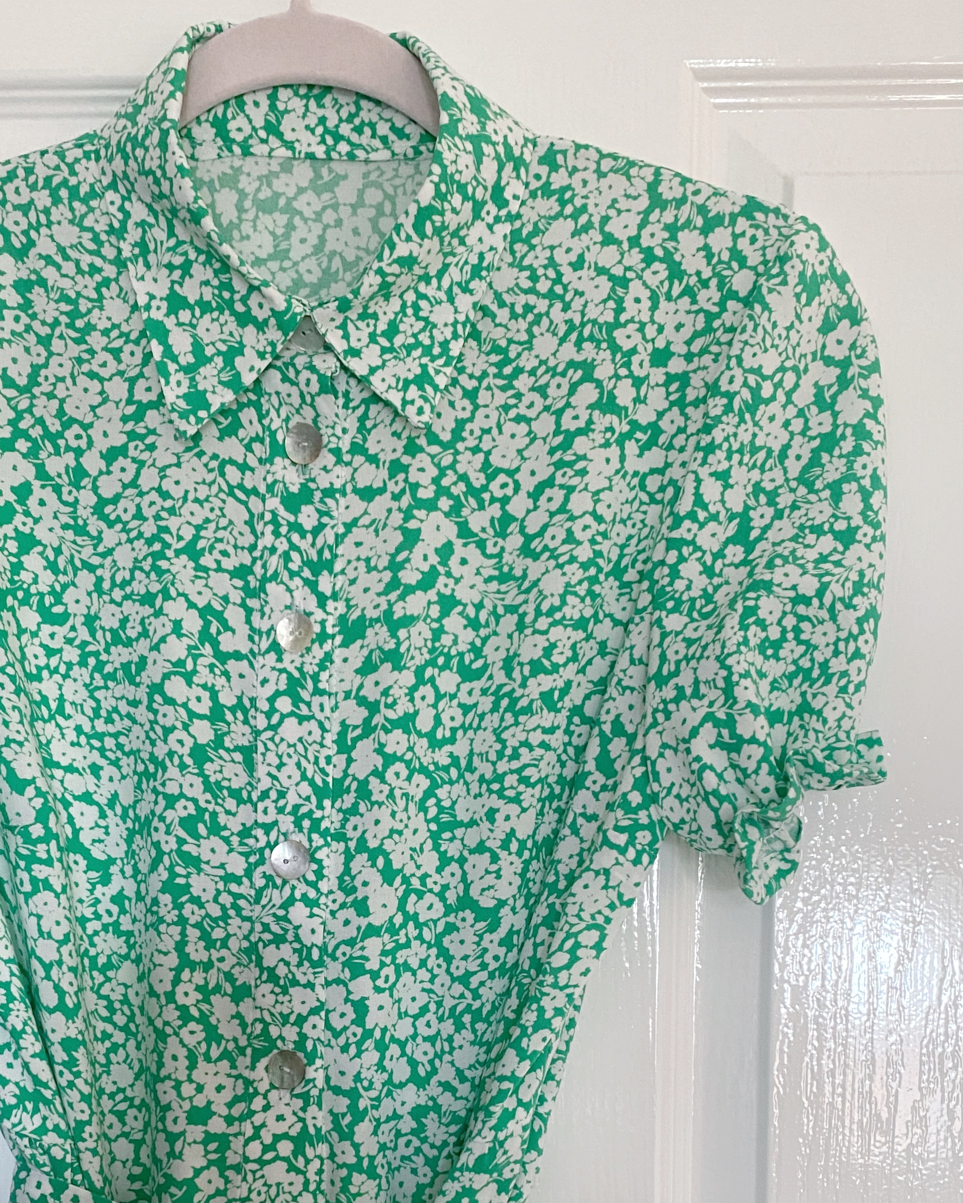 How I hacked the Lyra Dress pattern to make a fully button down shirt ...